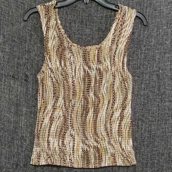 Vue Point by Jordan Neutral Color 2 Piece Shirt Set - Picture 4 of 8